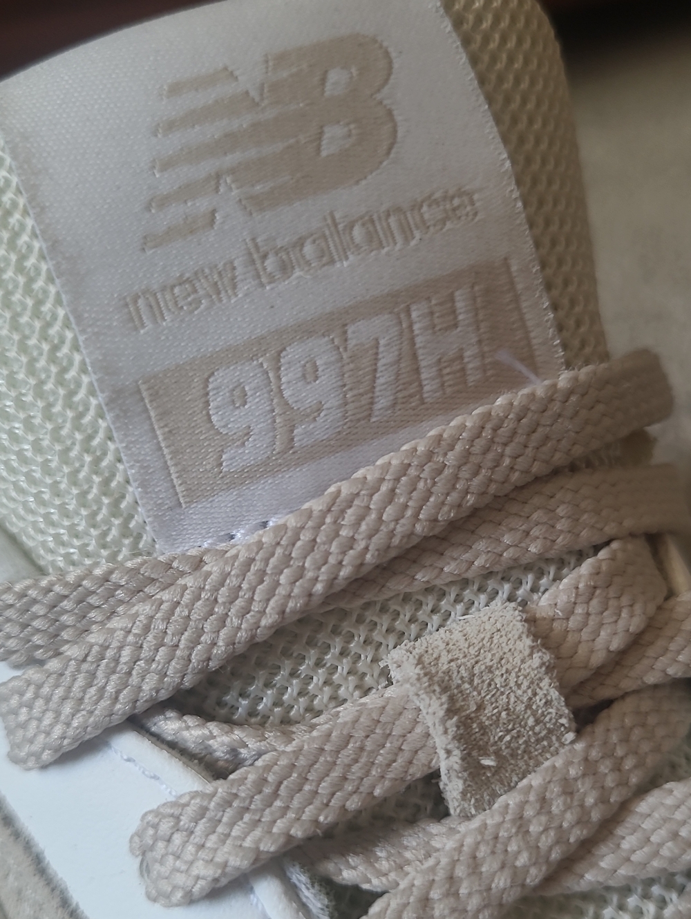 New Balance 997H Cream/Beige